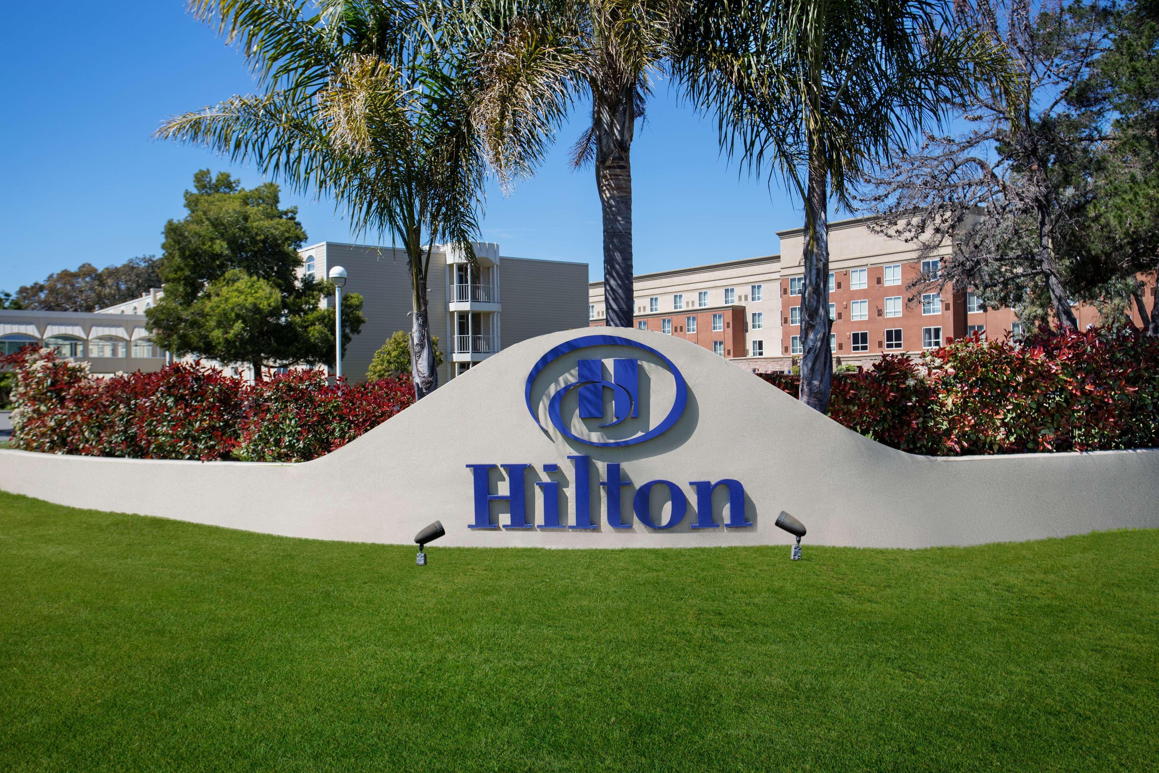Hotel Hilton Oakland Airport Exterior foto